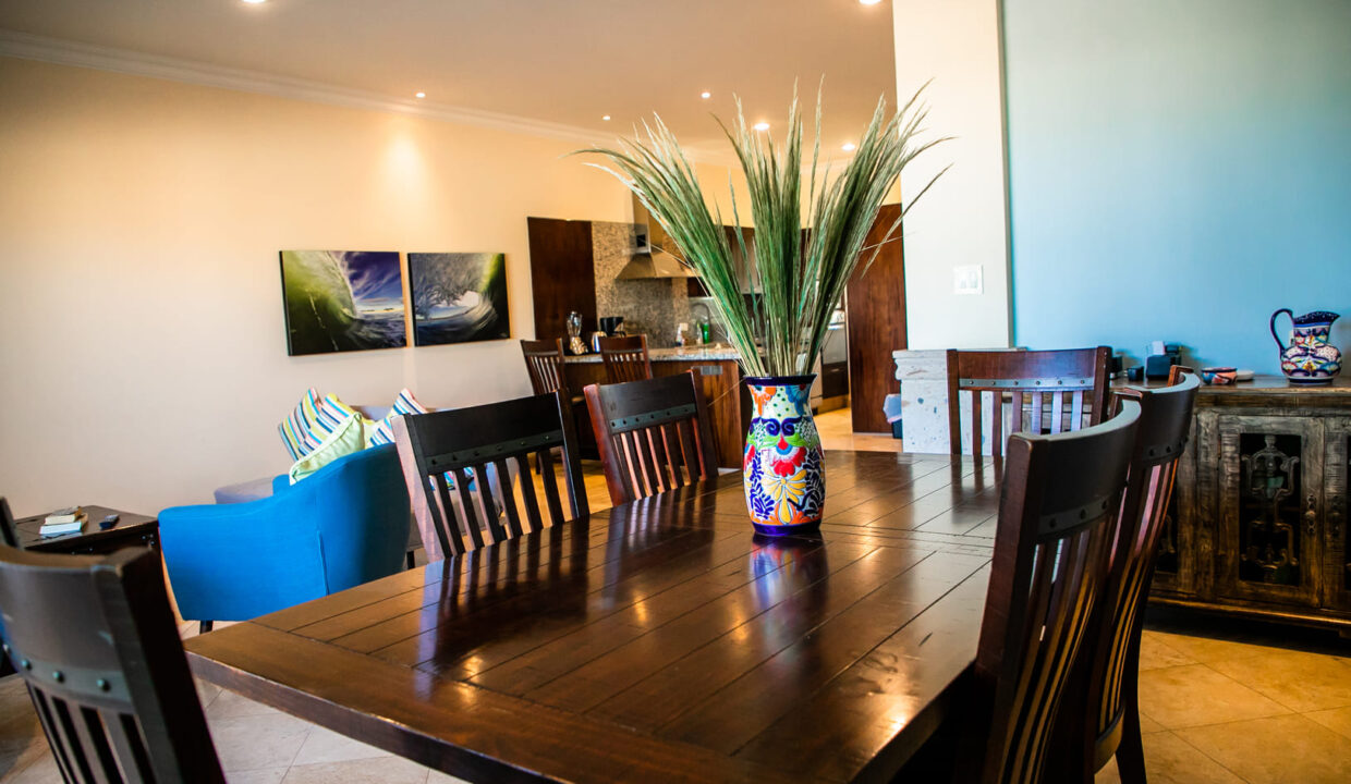 Beautiful condo with 2 bedrooms, just 3 minutes from the beach and downtown (12)