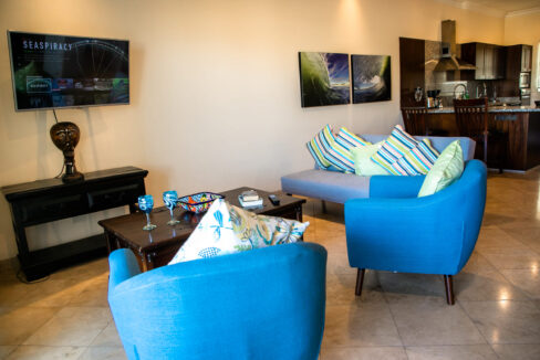 Beautiful condo with 2 bedrooms, just 3 minutes from the beach and downtown (20)