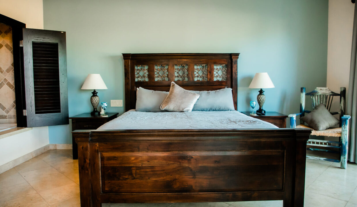 Beautiful condo with 2 bedrooms, just 3 minutes from the beach and downtown (41)