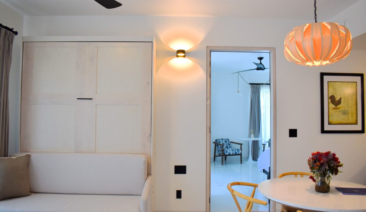 Modern Comforts in the Art District Condo Getaway in San José Del Cabo, Lo Cabos - Flamboyan Apartment (26)