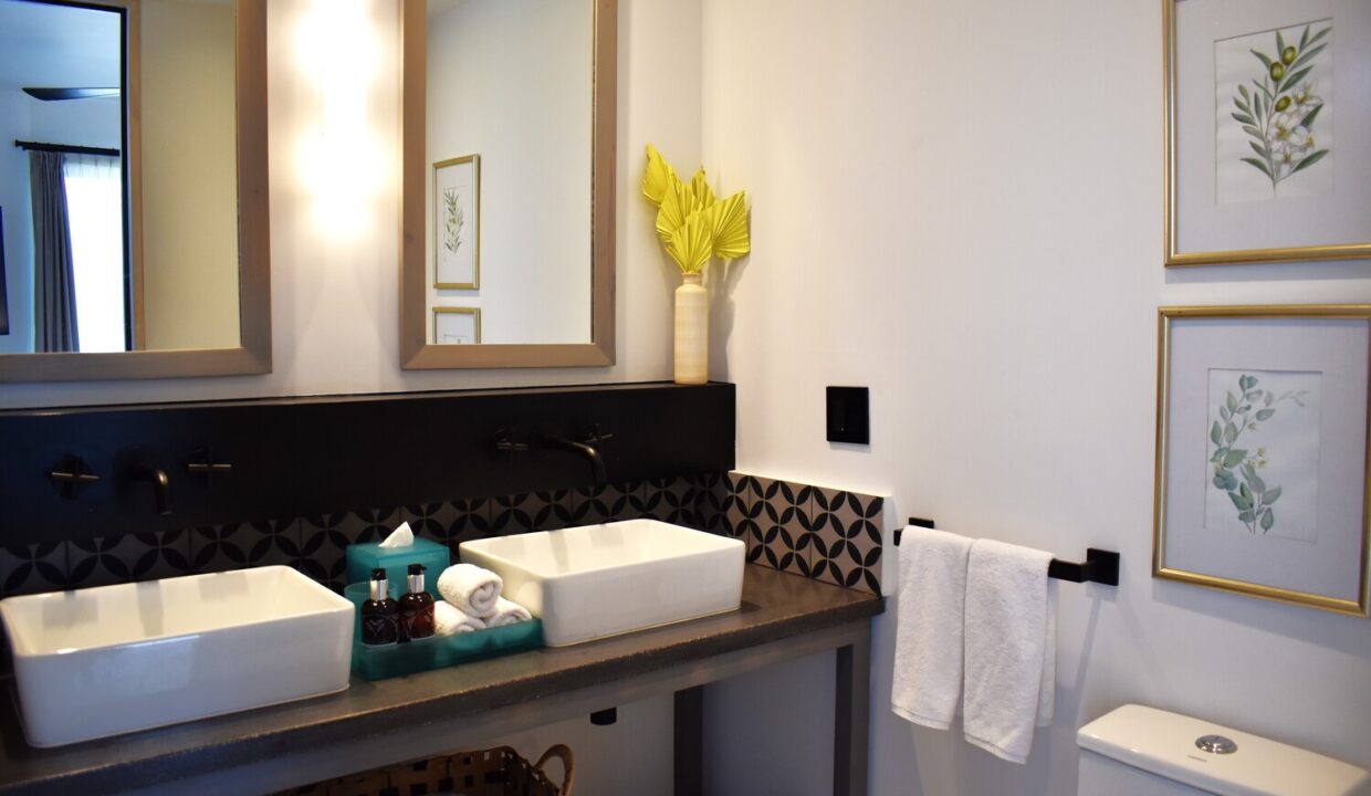 Modern Comforts in the Art District Condo Getaway in San José Del Cabo, Lo Cabos - Flamboyan Apartment (5)